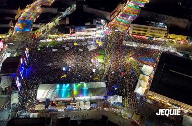 Com shows de Yata, Dorgival Dantas, Calcinha Preta e Zé Felipe público lota Praça da Bandeira, em mais uma noite do São João de Jequié