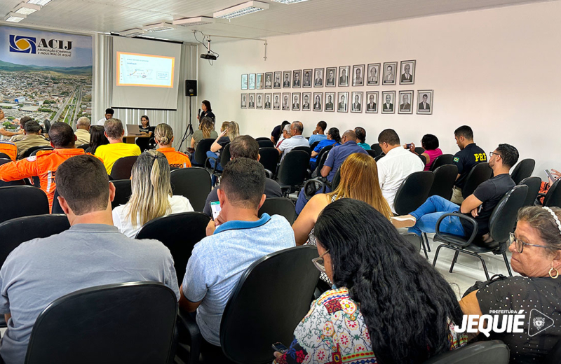 Prefeitura de Jequié apresenta projeto do São João 2023 aos membros do Conselho do São João e órgãos de segurança e proteção